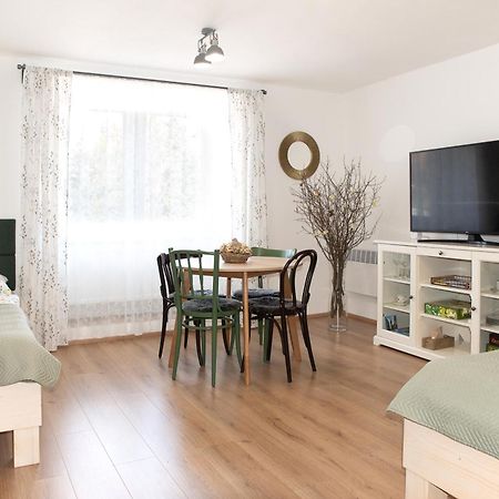 Apartman Mloci Udoli • Podyji Znojmo Bagian luar foto