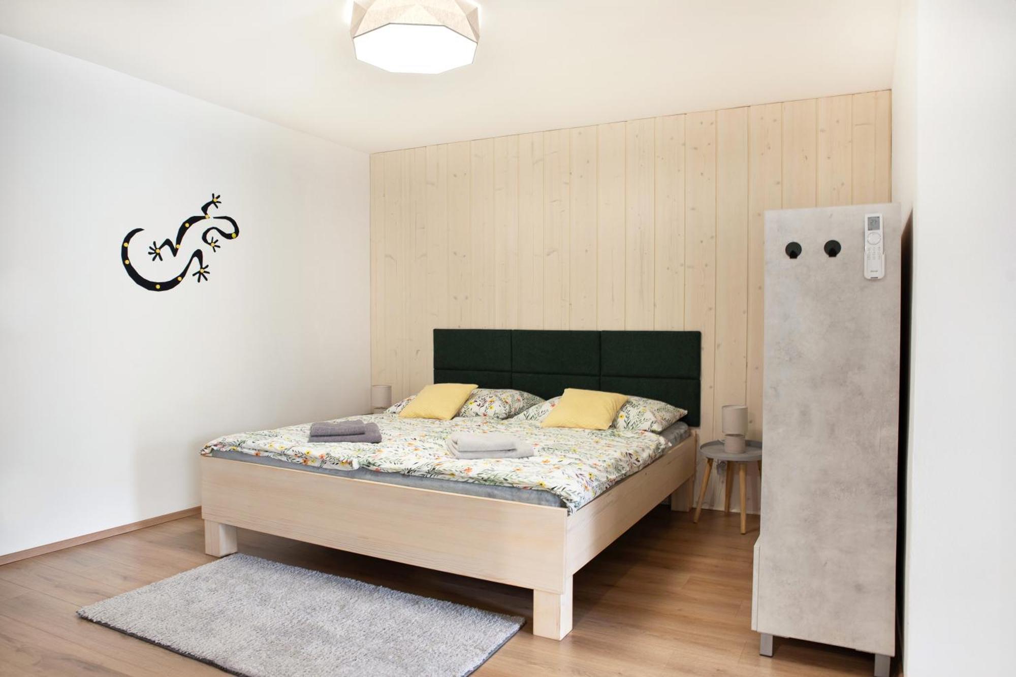 Apartman Mloci Udoli • Podyji Znojmo Bagian luar foto
